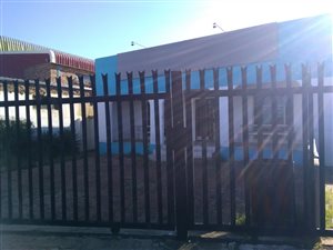 2695 m² Commercial space in Mabopane