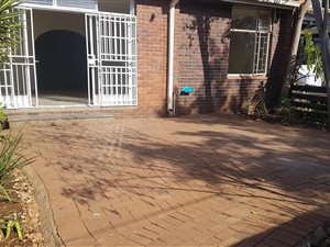 3 Bed Duplex in Menlyn