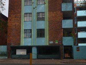1 Bedroom Apartment in Yeoville