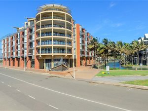 2 Bedroom Apartment in Point Waterfront