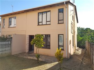 3 Bed House in Newlands West