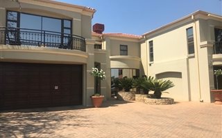 4 Bedroom House in Westlake Estate