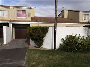 3 Bed House in Rustdal
