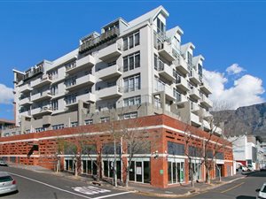 2 Bed Apartment in Gardens
