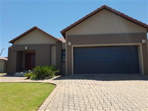 3 Bed House in Midlands Estate