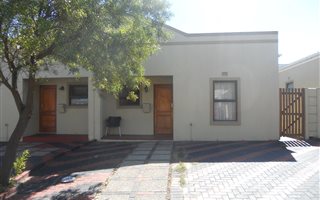 2 Bedroom House in Bardale Village