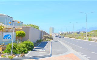 3 Bedroom Townhouse in Big Bay