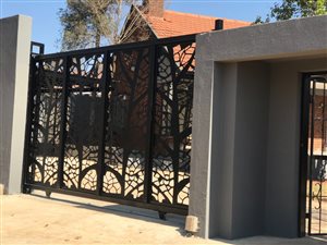 3 Bed House in Montgomery Park