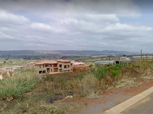 960 m² Land available in Suiderberg
