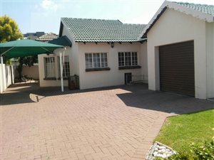 3 Bed House in Middelburg South