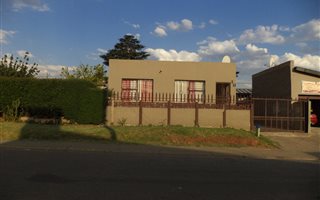 3 Bedroom House in Eldorado Park