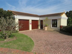 3 Bed House in Hunters Home