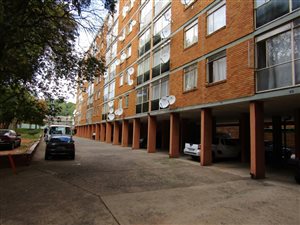 1 Bedroom Apartment in Muckleneuk