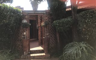 4 Bedroom Cluster in Bruma