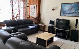 4 Bedroom House in Dewetshof