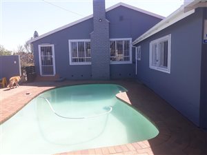 3 Bed House in Bluff