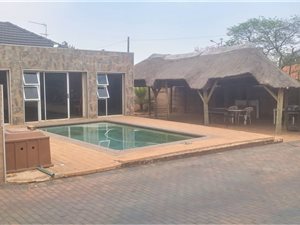 3 Bed House in Florida North