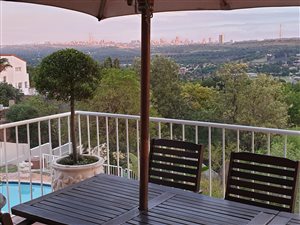 4 Bed House in Johannesburg North