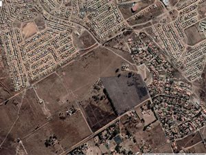 1.7 ha Land available in Bonanne