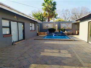 3 Bed House in Comet