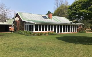 9 Bedroom House in Howick