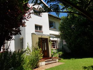 4 Bed House in Orchards