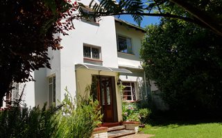 4 Bedroom House in Orchards