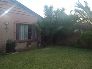 3 Bedroom House in Claremont