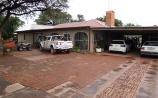 4 Bedroom House in Kathu