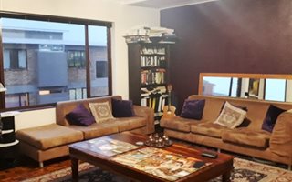 2 Bedroom Apartment in Tableview