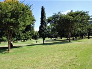 4435 m² Land available in Cullinan