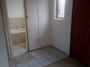 1 Bed House in Naturena