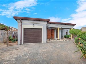 3 Bed House in Dhlamini
