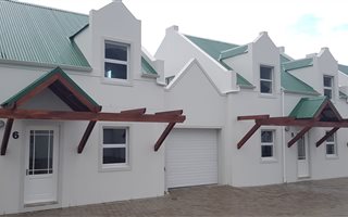 2 Bedroom Apartment in Onrus