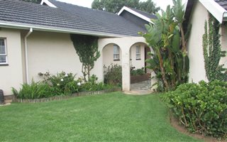 3 Bedroom House in Glenanda