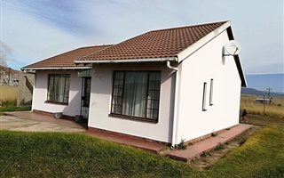 3 Bedroom House in Mpophomeni