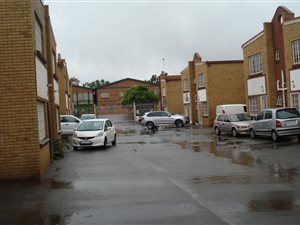 250 m² Commercial space in Morehill