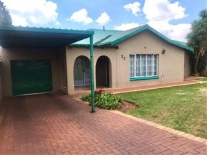 3 Bed House in Rewlatch