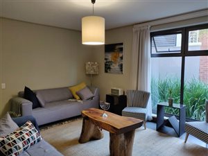 4 Bed Townhouse in Menlo Park
