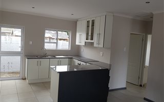 2 Bedroom Flat in Walmer
