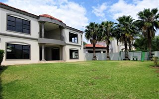 3 Bedroom Cluster in Dainfern Valley