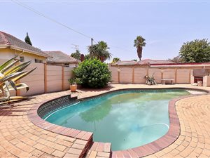 3 Bed House in Sandringham