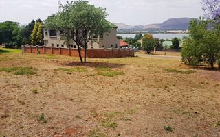 508 m² Land available in Kosmos Ridge