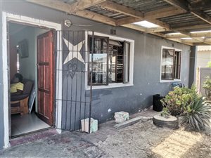 3 Bed House in Ravensmead