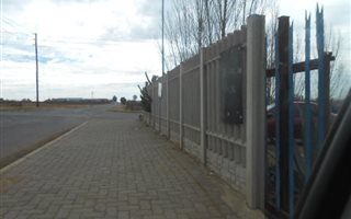 Commercial space in Pendale AH