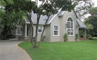 4 Bedroom House in Bryanston