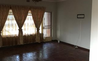 3 Bedroom House in Valhalla