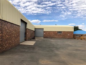 770 m² Industrial space in Florida