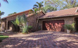 3 Bedroom House in Ninapark