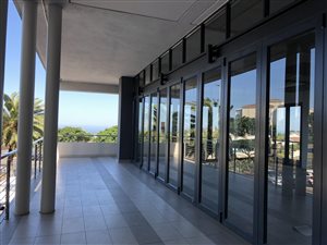 211 m² Commercial space in Sunningdale